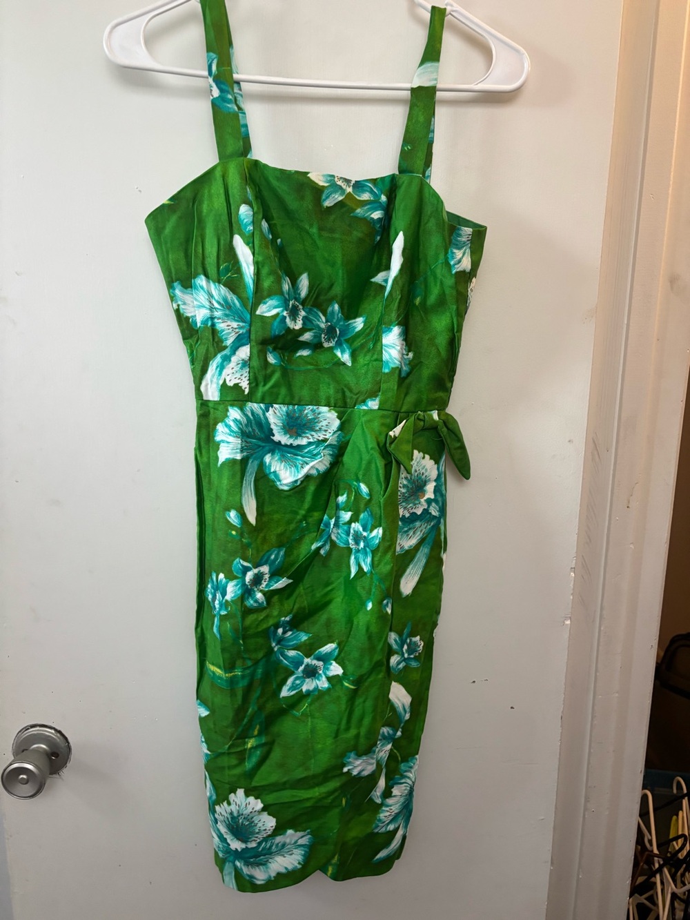South Sea’s Fashion Vintage Green Hawaiian Floral Faux Wrap Mini Tropical Dress
